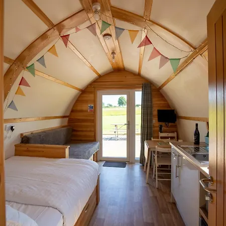Sedgewell Barn By Wigwam Holidays